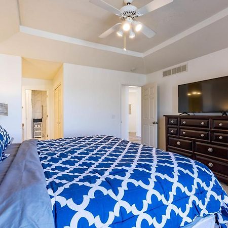 B 32-1 Spacious Villa Close To Pool Branson Buitenkant foto